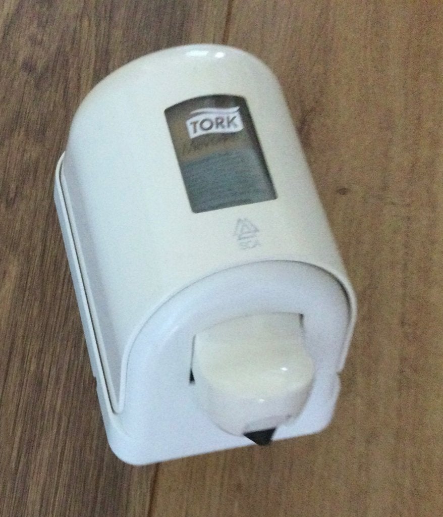 Tork  zeepdispenser met sleuteltje., Ophalen of Verzenden, Zo goed als nieuw