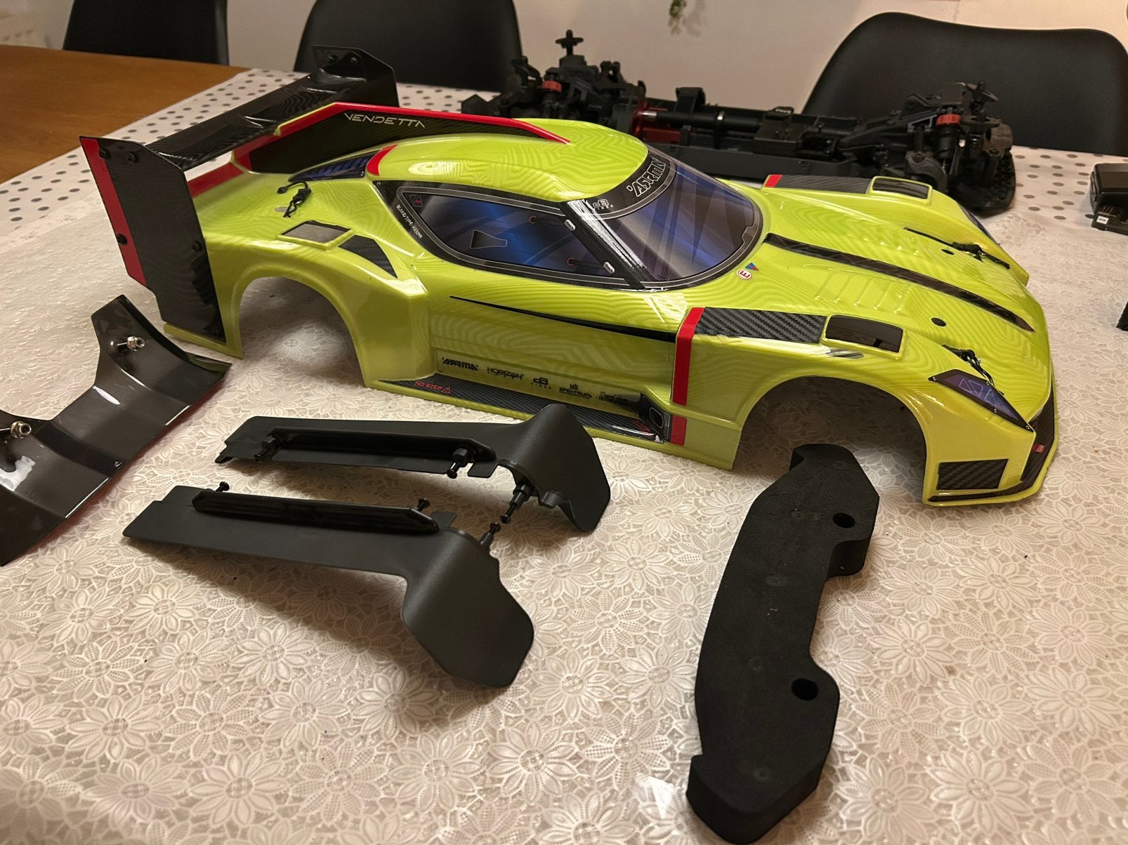 Arrma Vendetta body complete set, Elektro, Ophalen of Verzenden, Zo goed als nieuw, Schaal 1:10