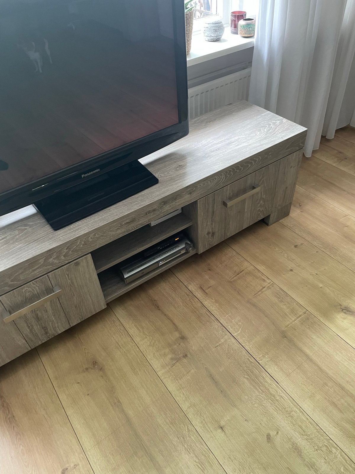 Winston TV-meubel met 2 deuren en 2 open vakken, Ophalen, Gebruikt, 150 tot 200 cm, Minder dan 100 cm