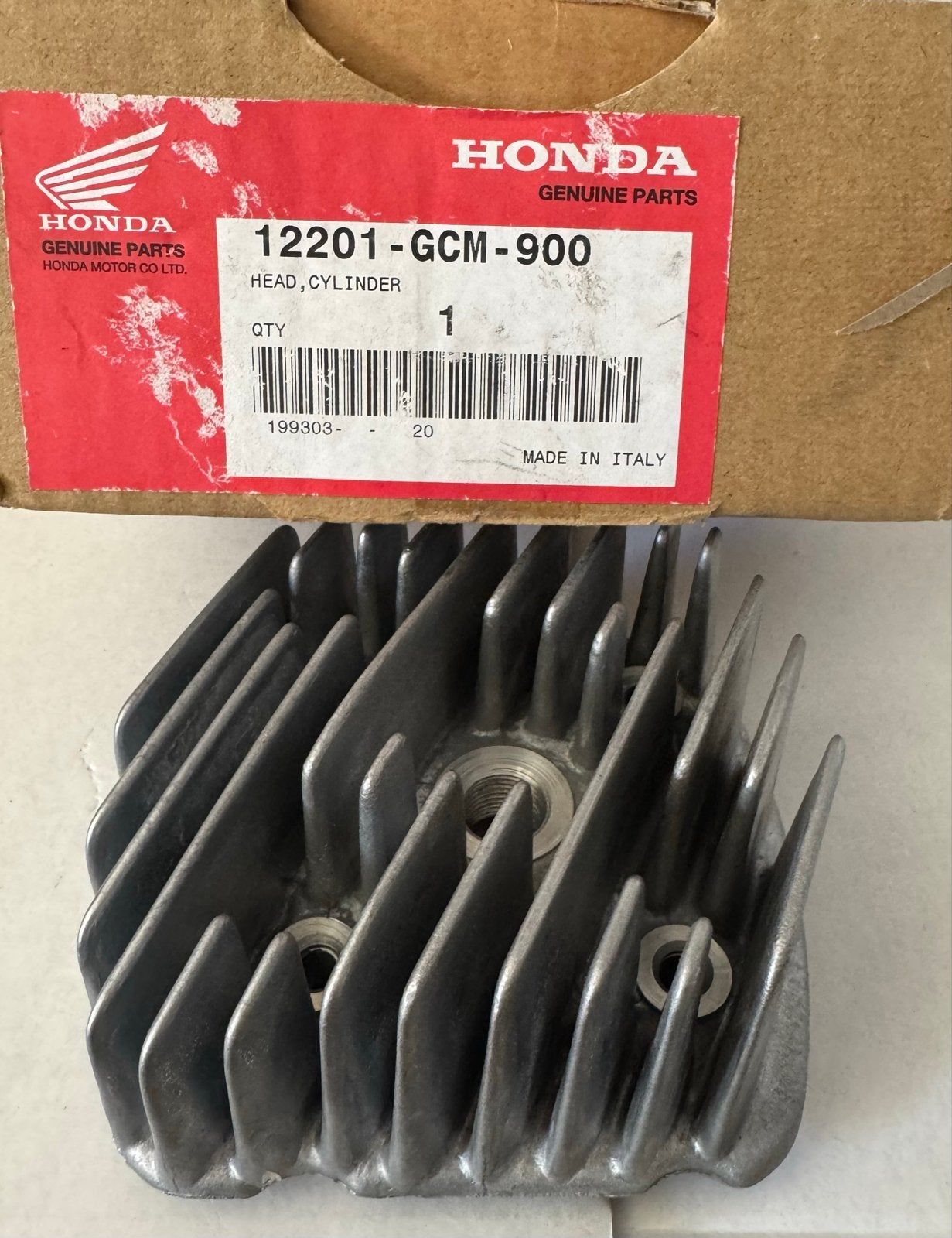 Honda Cilinderkop 12201-GCM-900 - Nieuw in doos, ., Nieuw, Ophalen of Verzenden, .