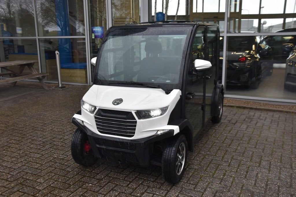 Italcar L4S 1 Led Leder Lm-Velgen 4 Persoons Cd Trekhaak 1st, Italcar, Bedrijf, Italcar, Boekdrukker 3
3861 SE  Nijkerk, NL