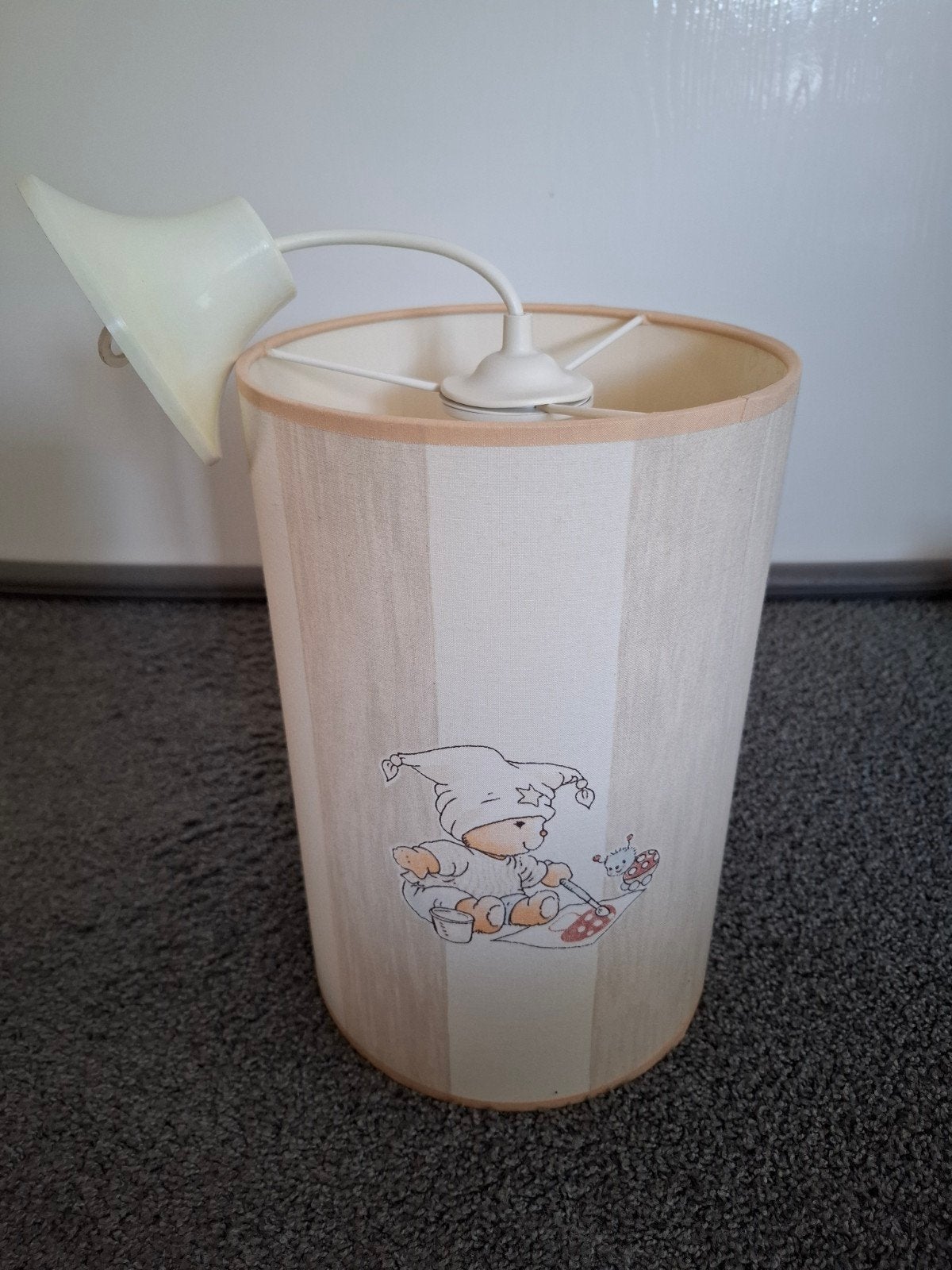 Leuke kinderlamp met beertje en strepen, Kinderen en Baby's, Kinderkamer | Inrichting en Decoratie, Ophalen, Gebruikt, Lamp