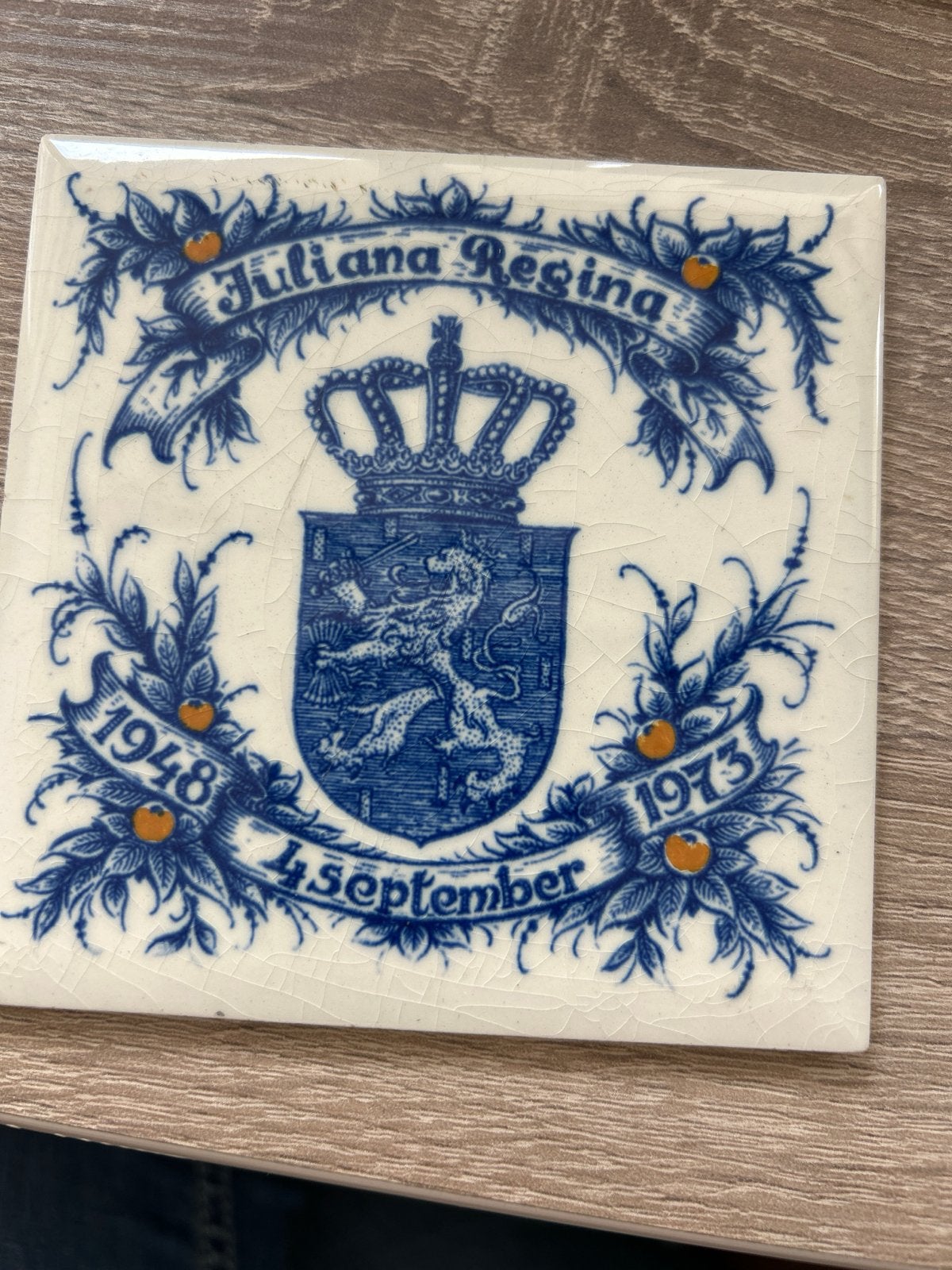 Delfts Blauw Tegel Juliana Regina 1948-1973 Jubileum, Ophalen of Verzenden