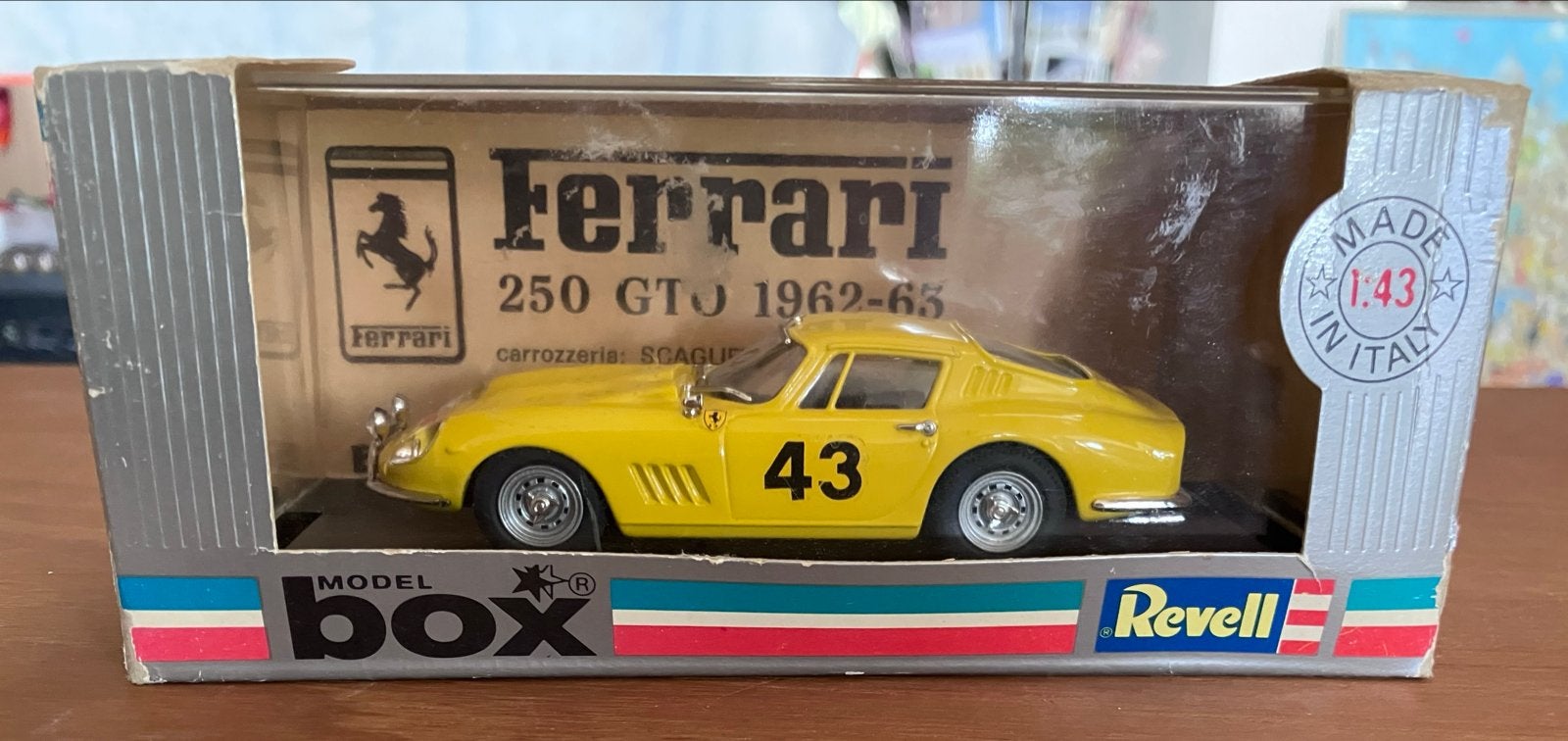 Ferrari 275 GTB Box Revell  rallye Monte Carlo 1966, Ophalen of Verzenden, Gebruikt, Auto, Overige merken