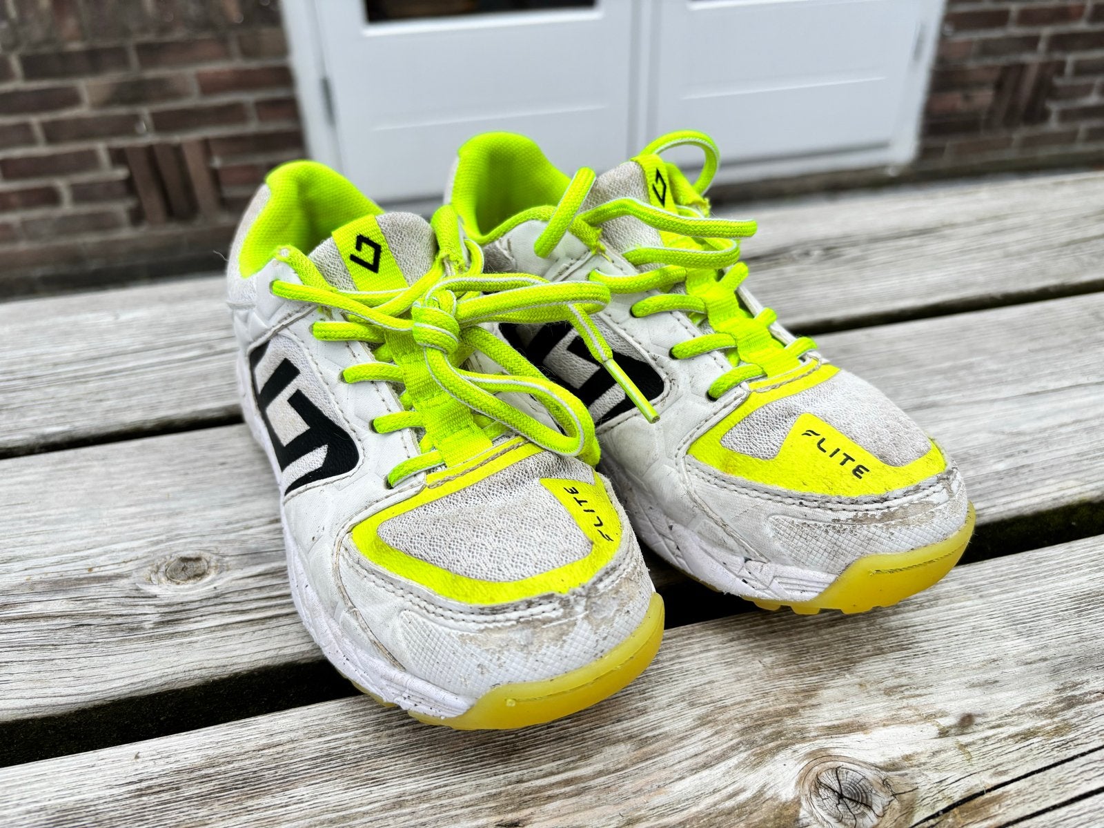 Brabo Hockeyschoenen Maat 31 - Fluor Geel/Gifgroen, Ophalen of Verzenden, Gebruikt, Schoenen