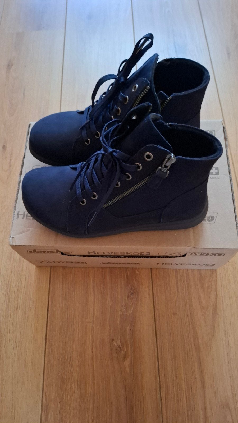 Helvesko blauw leren veterbootie- laarsje maat 39, Kleding | Dames, Helvesko van Intersko, Lage of Enkellaarzen, Zo goed als nieuw