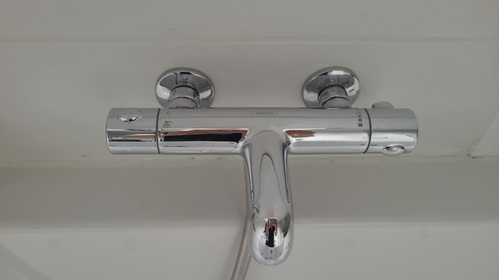 Opbouw kraan en handdouche voor bad, Ophalen