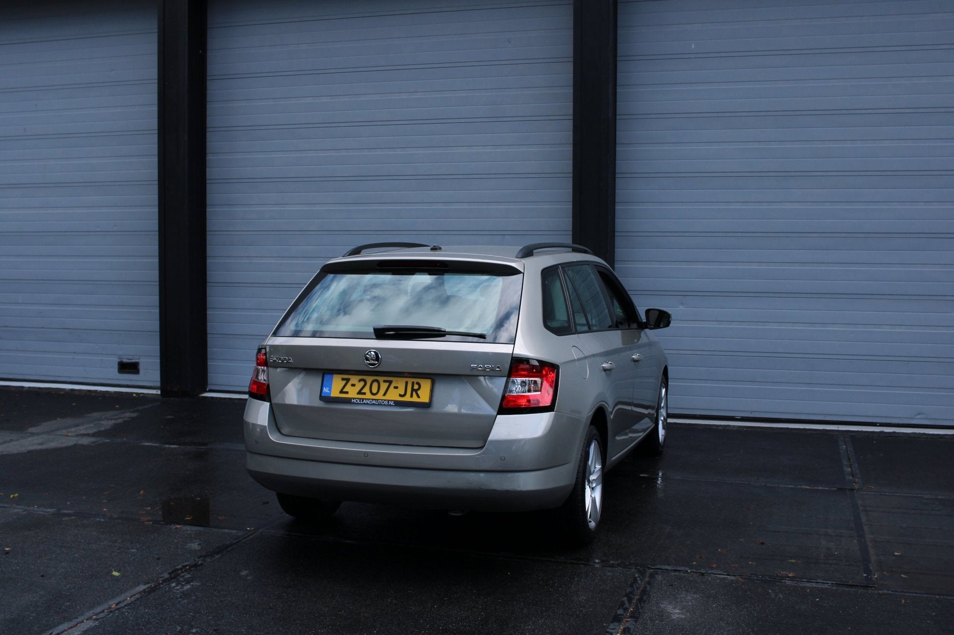 Skoda Fabia Combi 1.2 TSI Style, Stof, 4 cilinders, Traction-control, Geel