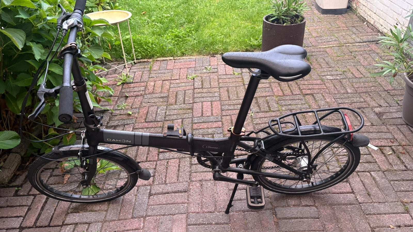 Dahon Vitesse, Ophalen, 20 inch of meer, Velgrem, Versnellingen