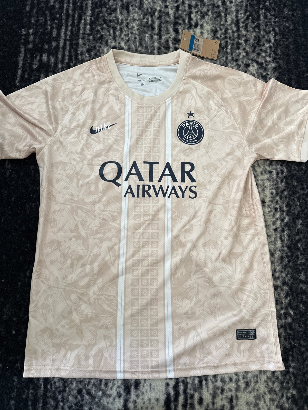Nieuwe Custom Voetbalshirts: Brazilië & PSG (M/L), Ophalen of Verzenden, Nieuw, Maat 48/50 (M), Beige