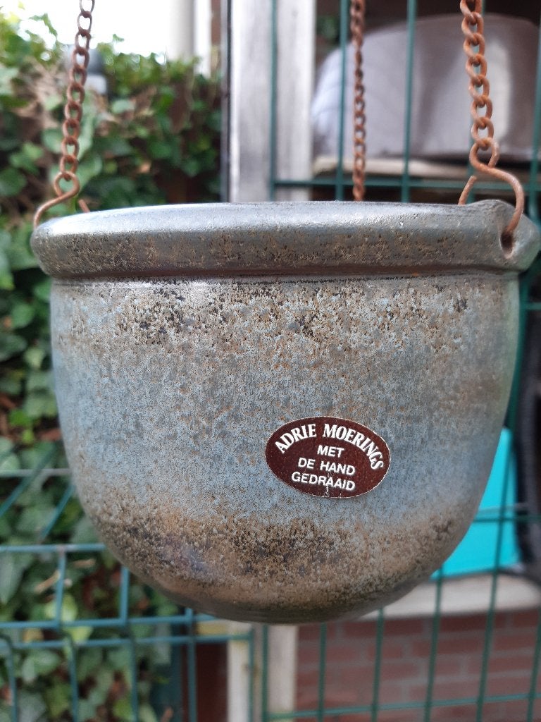 Hang bloempot vintage hand gedraaid Adrie Moerings, Rond, Ophalen of Verzenden, Aardewerk, Minder dan 40 cm