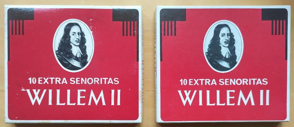2x kartonnen sigarendoos Willem II 10 extra senoritas, Verzamelen, Rookartikelen, Aanstekers en Luciferdoosjes, Gebruikt, Overige typen