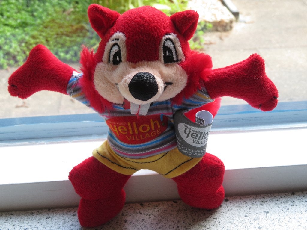 Rode eekhoorn mascotte van Camping Yelloh village, Overige typen, Ophalen of Verzenden, Zo goed als nieuw, Met label