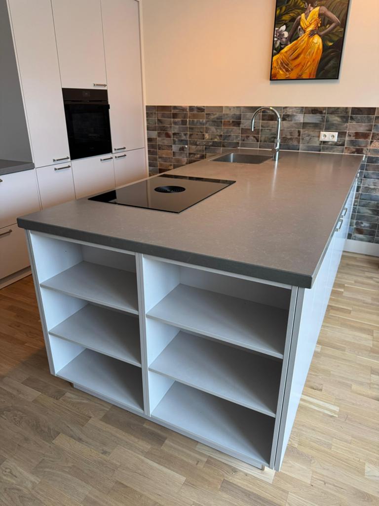 Prachtige Nette kookeiland + TOP apparatuur + GEDEMONTEERD, Overige kleuren, Hoekkeuken, Ophalen of Verzenden, Met kookeiland