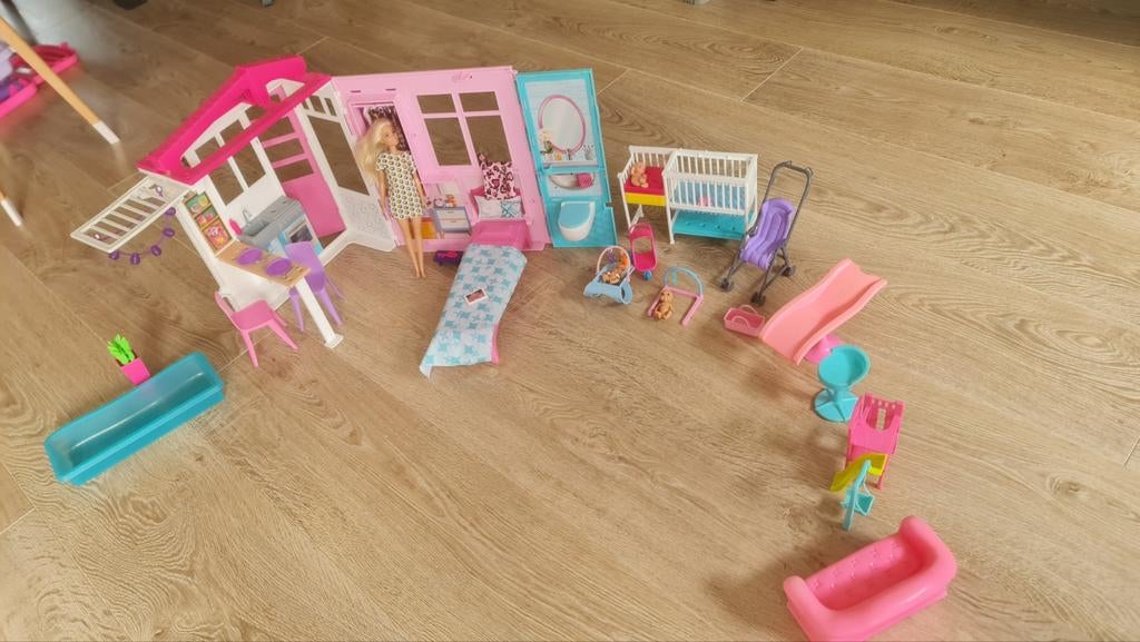 Barbie Vakantiehuis, Kinderen en Baby's, Ophalen of Verzenden, Zo goed als nieuw