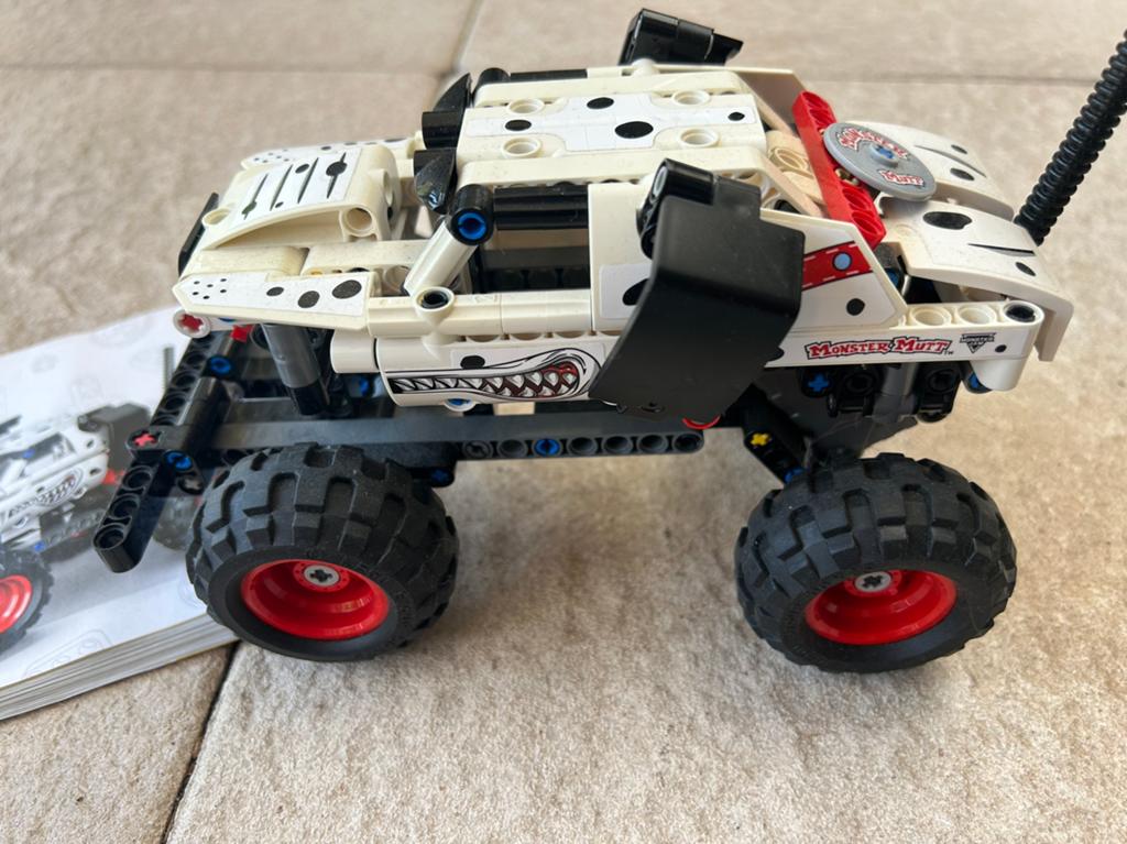 Lego 42150 monster mutt auto, Ophalen of Verzenden, Zo goed als nieuw