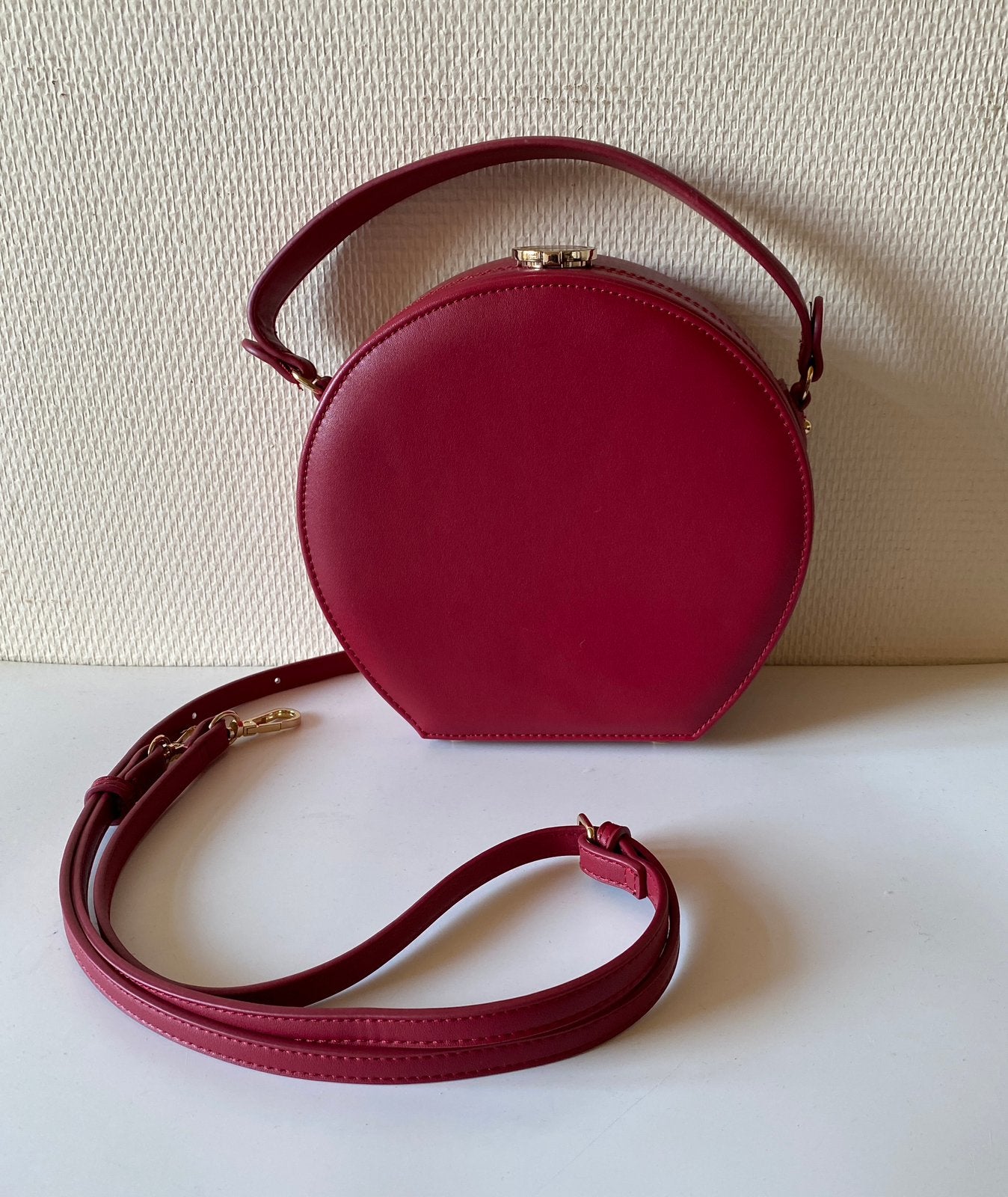 Nieuwe rood hand-/schouder-/crossbody tas van Zara Basic, Ophalen of Verzenden, Nieuw, Rood, Schoudertasje
