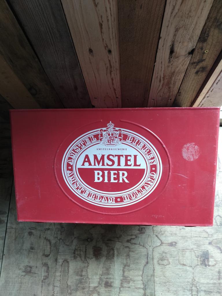 Vintage Amstel Bier krat - Rood plastic bierkrat, Verzamelen, Ophalen, Gebruikt, Overige typen, Amstel