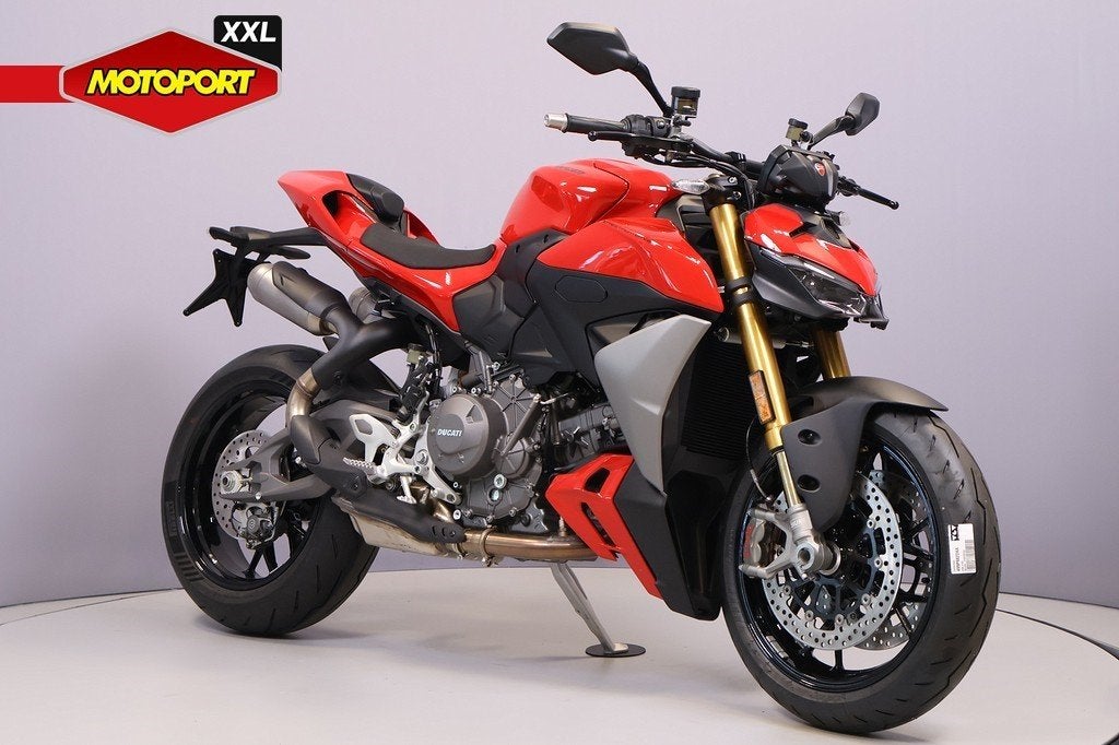 Ducati STREETFIGHTER V2 S (bj 2026), Motoren, Motoren | Ducati, Ducati North Europe B.V., Bedrijf, Naked bike, Maanweg 174
2516 AB  Den Haag, NL