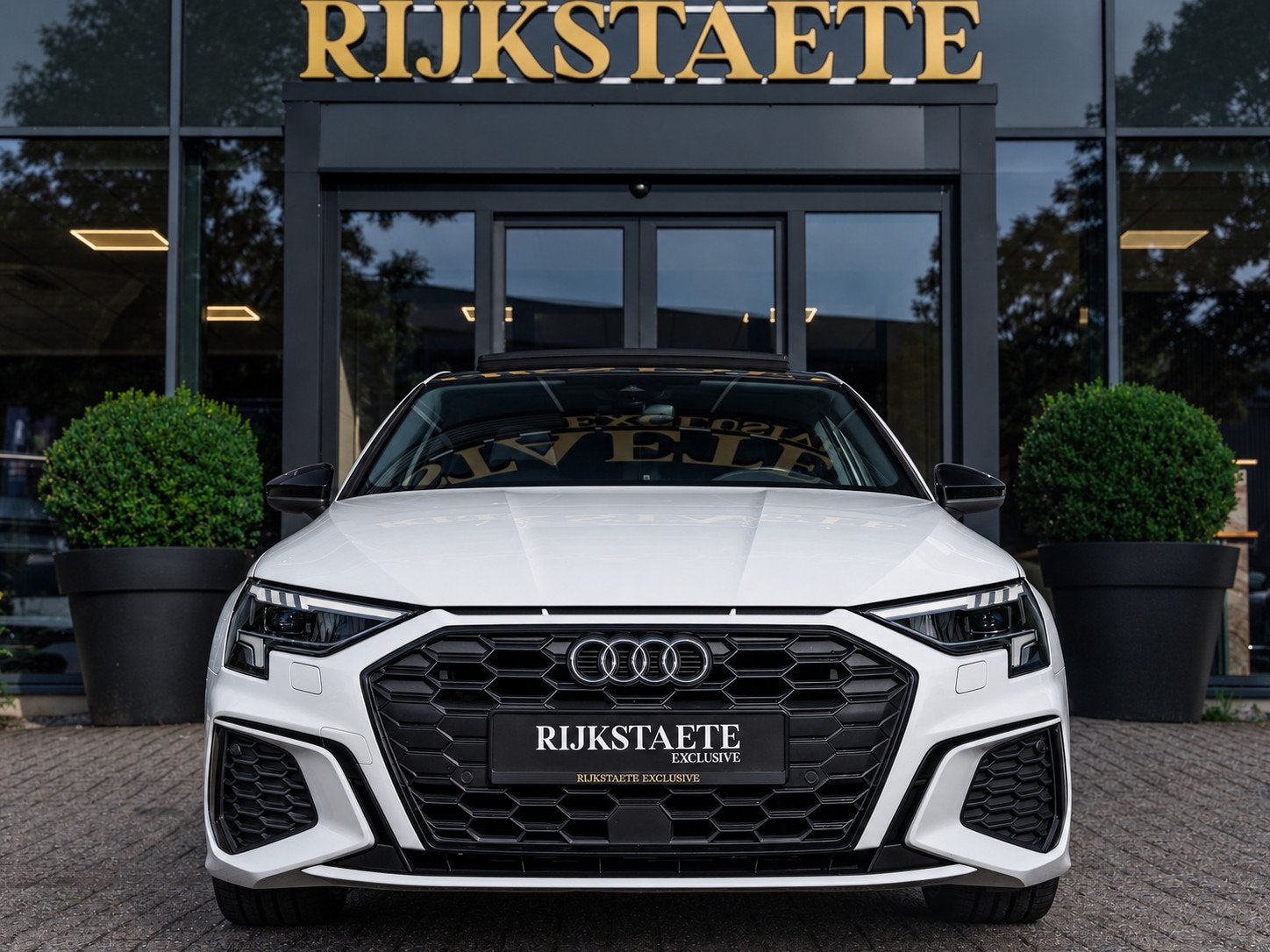 Audi A3 Sportback 45 TFSIe S-Line COMP|PANO|MATRIX|B&O|BTW, Dealer onderhouden, Stof, Gebruikt, 4 cilinders