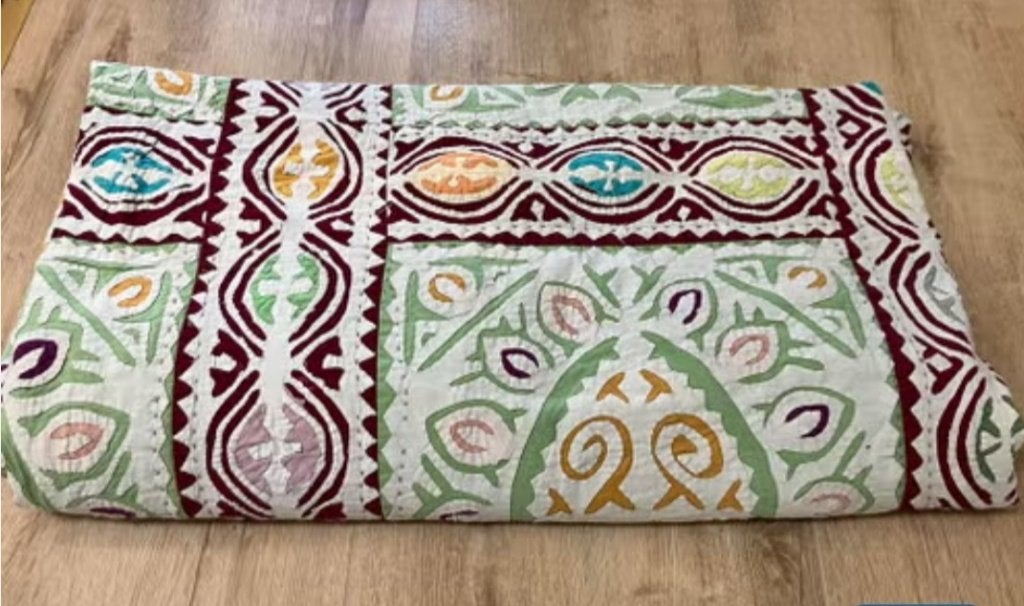 Prachtig groot handgemaakt sprei/ plaid/ kantha, 270x270, Ophalen of Verzenden, Zo goed als nieuw