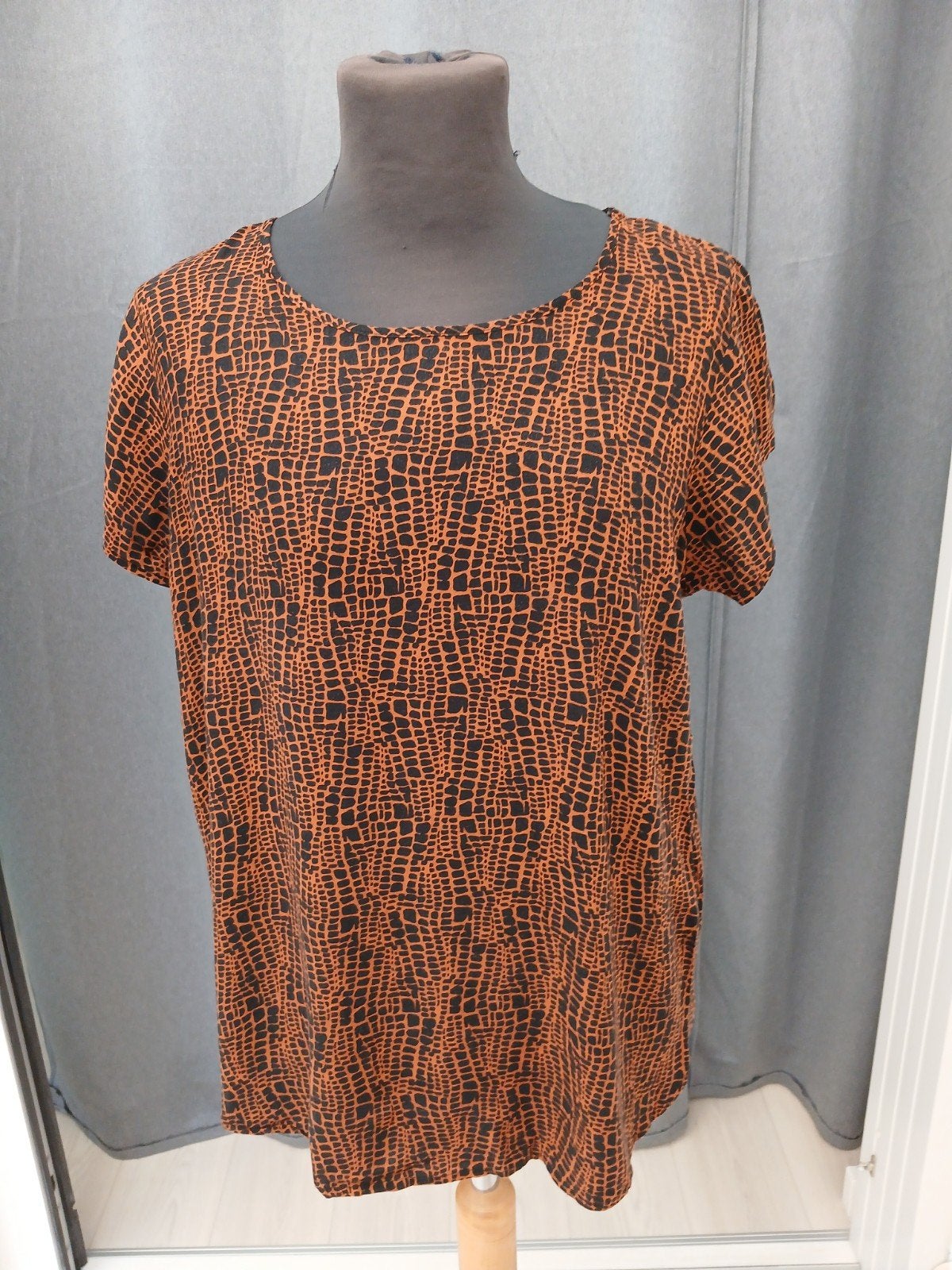 Casual Ladies bruin/zwart shirt maat XXL, Bruin, Ophalen of Verzenden, Korte mouw, Gedragen