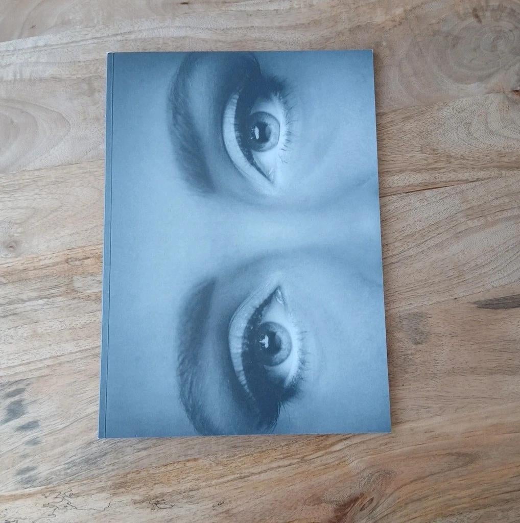 Adele hello tourbook Adele live in 2016, Verzamelen, Muziek, Artiesten en Beroemdheden, Ophalen of Verzenden