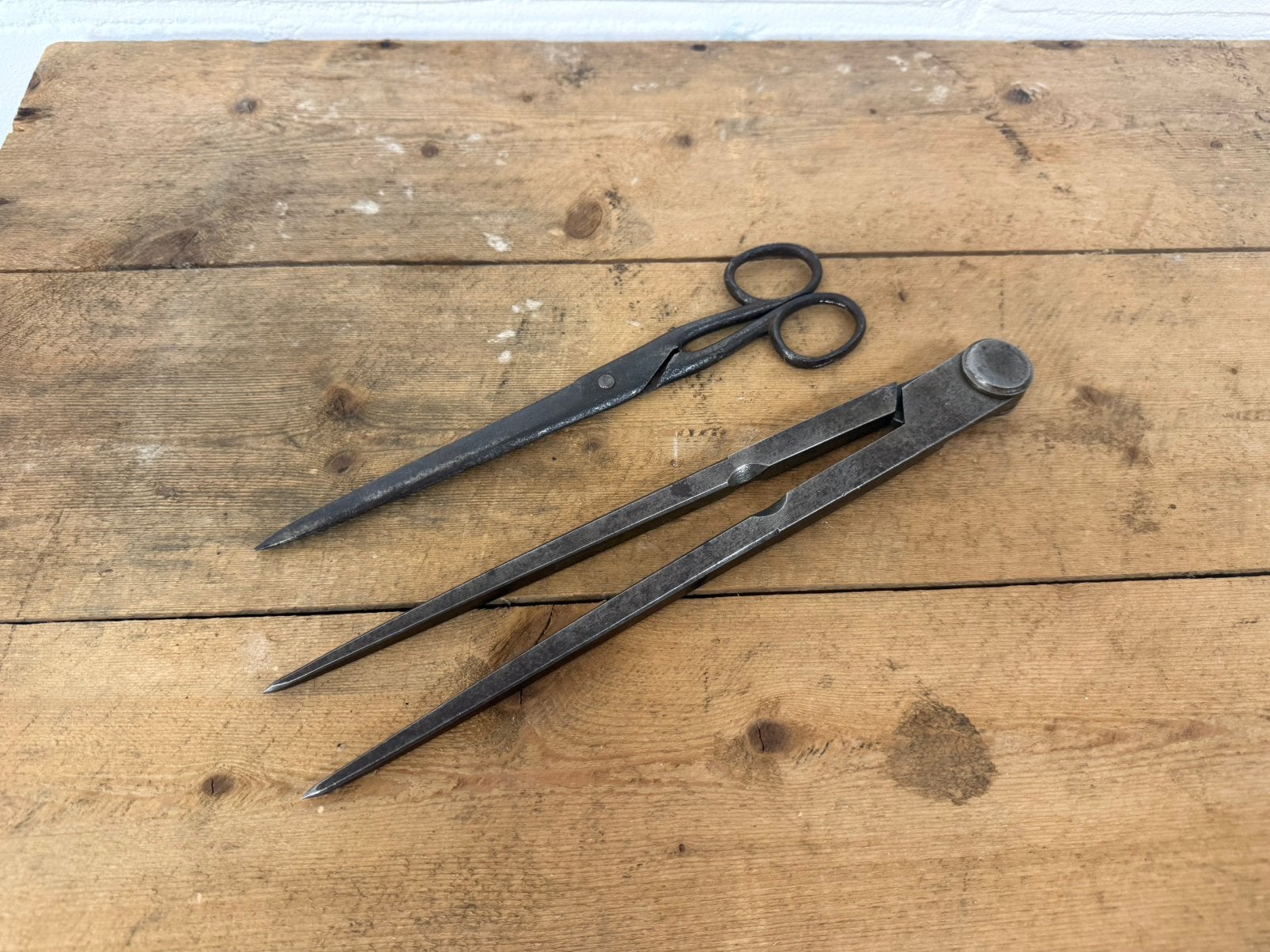 Oude antieke passer en schaar schilder timmerman, Ophalen of Verzenden