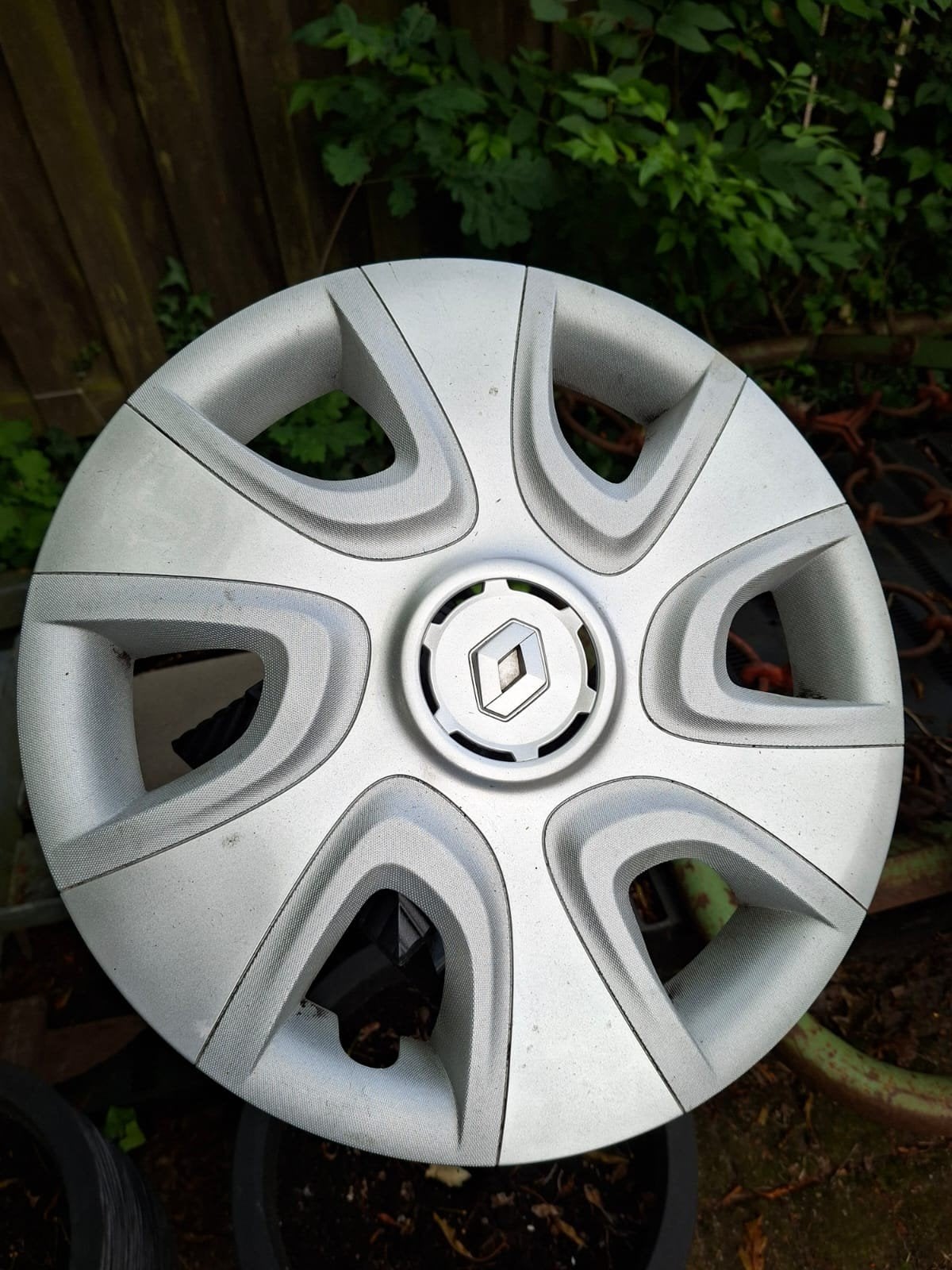 1x Renault Clio wieldop 15inch zilver, Ophalen, Gebruikt