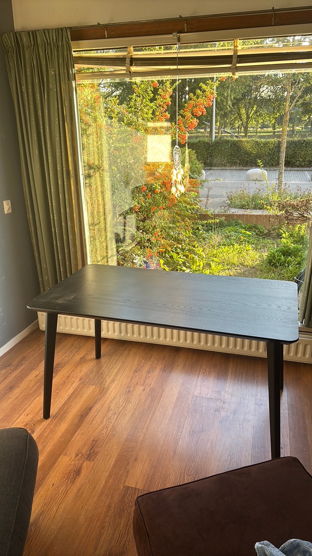 Zwart Ikea lisabo tafel, Huis en Inrichting, Tafels | Eettafels, Ophalen, Zo goed als nieuw, Rechthoekig, 50 tot 100 cm