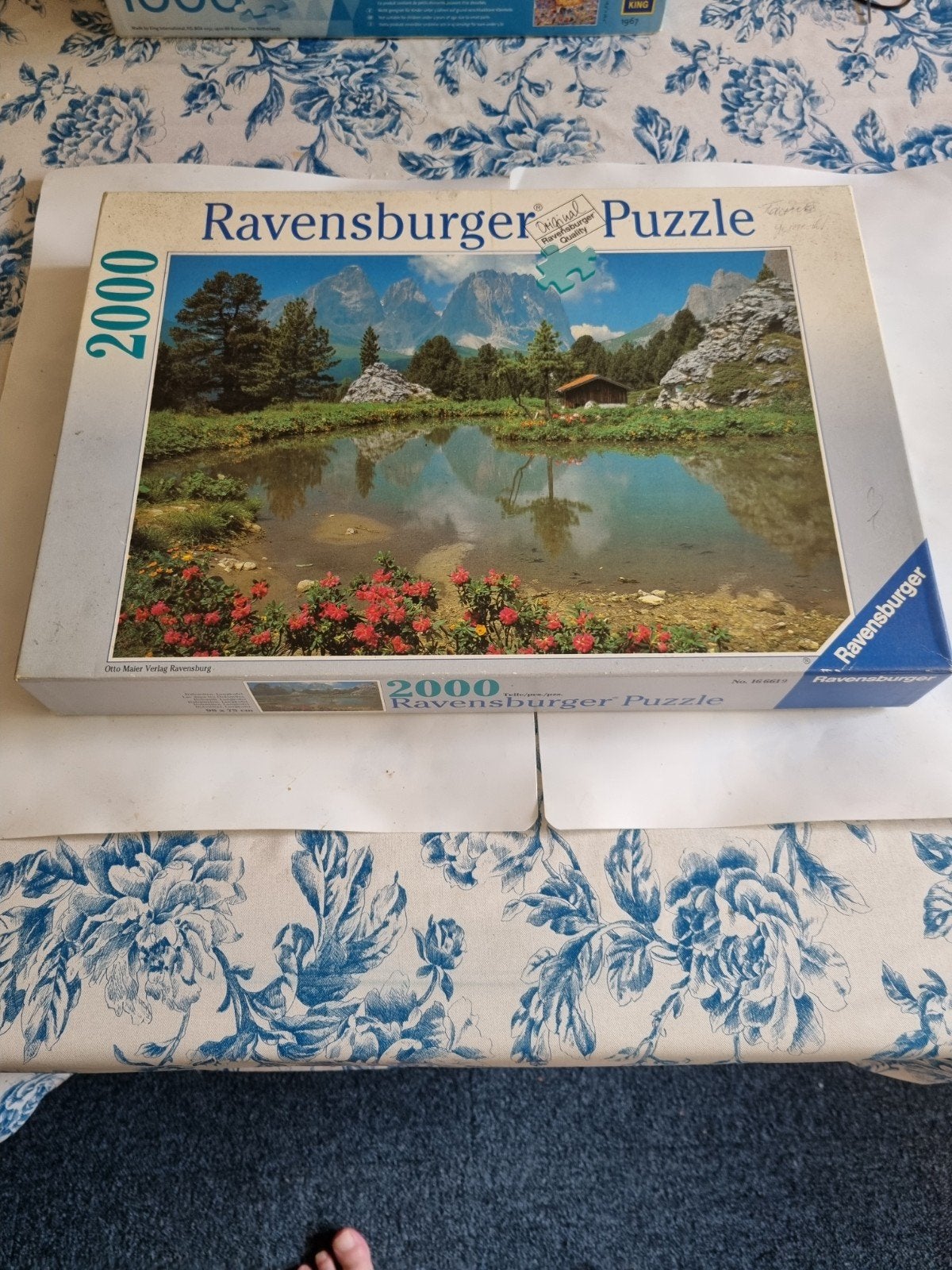 Ravensburger Legpuzzel 2000 stukjes - Bergmeer, Ophalen of Verzenden, Meer dan 1500 stukjes, Gebruikt, Legpuzzel