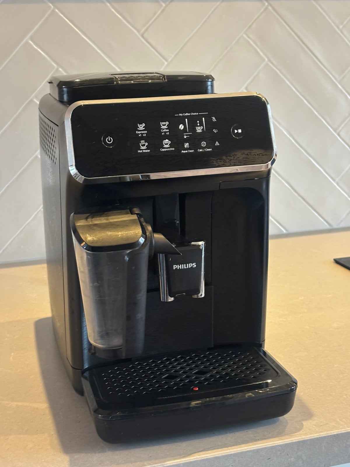 Philips koffiezetapparaat met melkopschuimer, Witgoed en Apparatuur, Gebruikt, 10 kopjes of meer, Koffiemachine, Koffiebonen