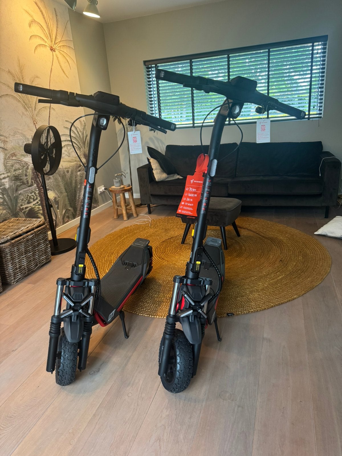 Ninebot ZT3 Pro Nieuw 1 Stuk, Ophalen, Zo goed als nieuw, Elektrische step (E-scooter)