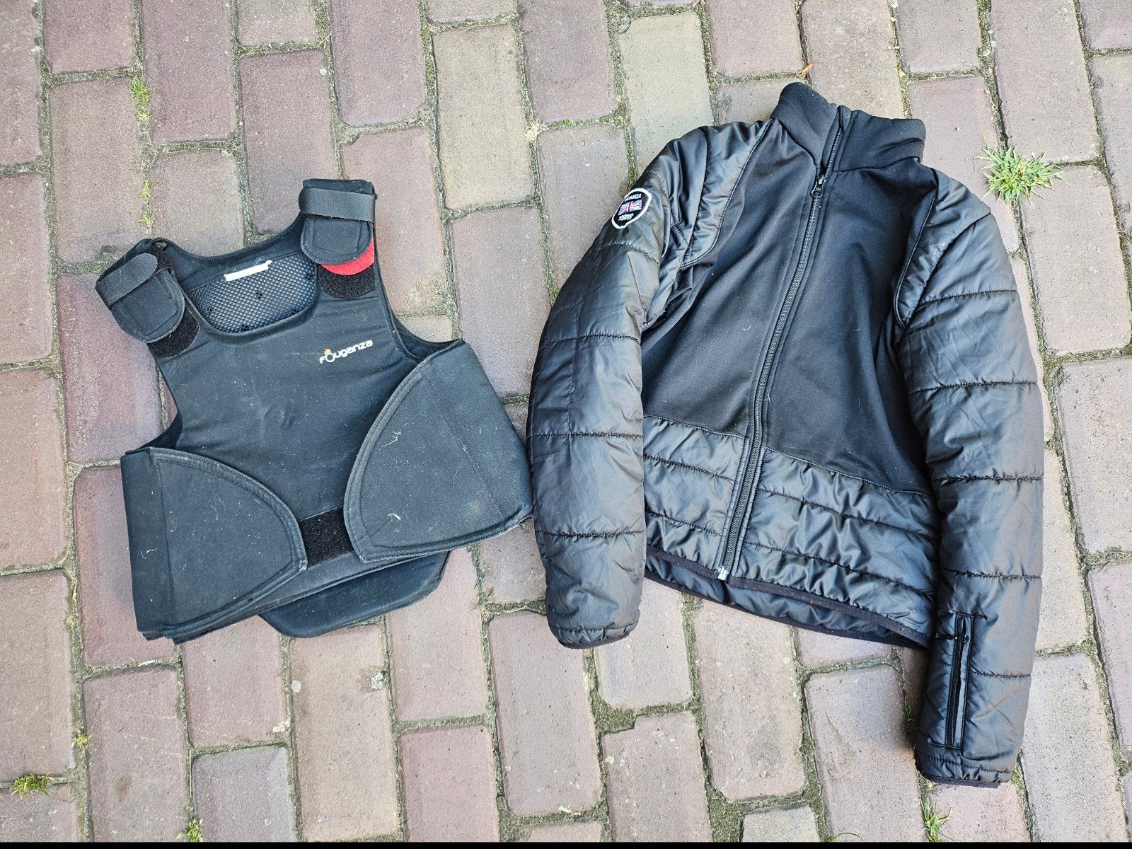 Bodyprotector en jas Fouganza Decathlon 14 jaar, Dieren en Toebehoren, Ophalen of Verzenden, Zo goed als nieuw