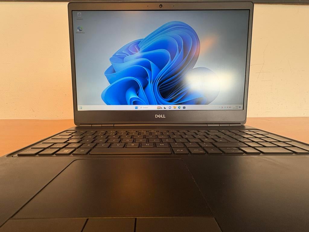 Dell Precision 7550 i7 10e 16GB 512GB SSD RTX 3000, 4104 AW Beesdseweg 3-18 culemborg, Met videokaart, 2 tot 3 Ghz, Intel® Core™ i7 