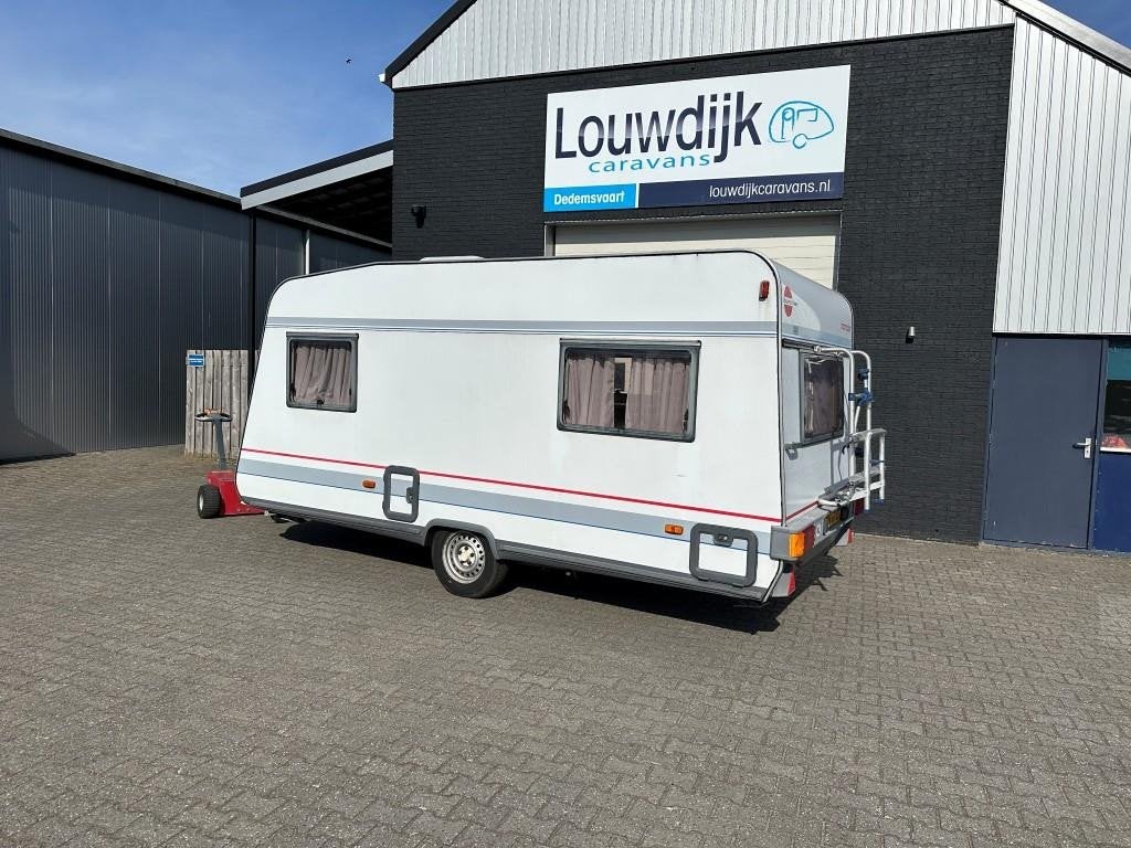 BURSTNER Club 430 TN ’95 (Vastbed, Treinzit), Vast bed, Bedrijf, 750 - 1000 kg, Bürstner