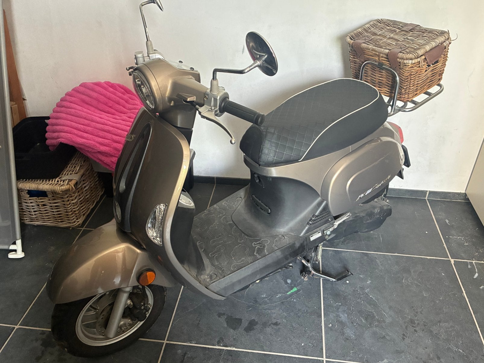 Kymco new sento met heel weinig km te koop, Ophalen, Zo goed als nieuw, Benzine, Kymco