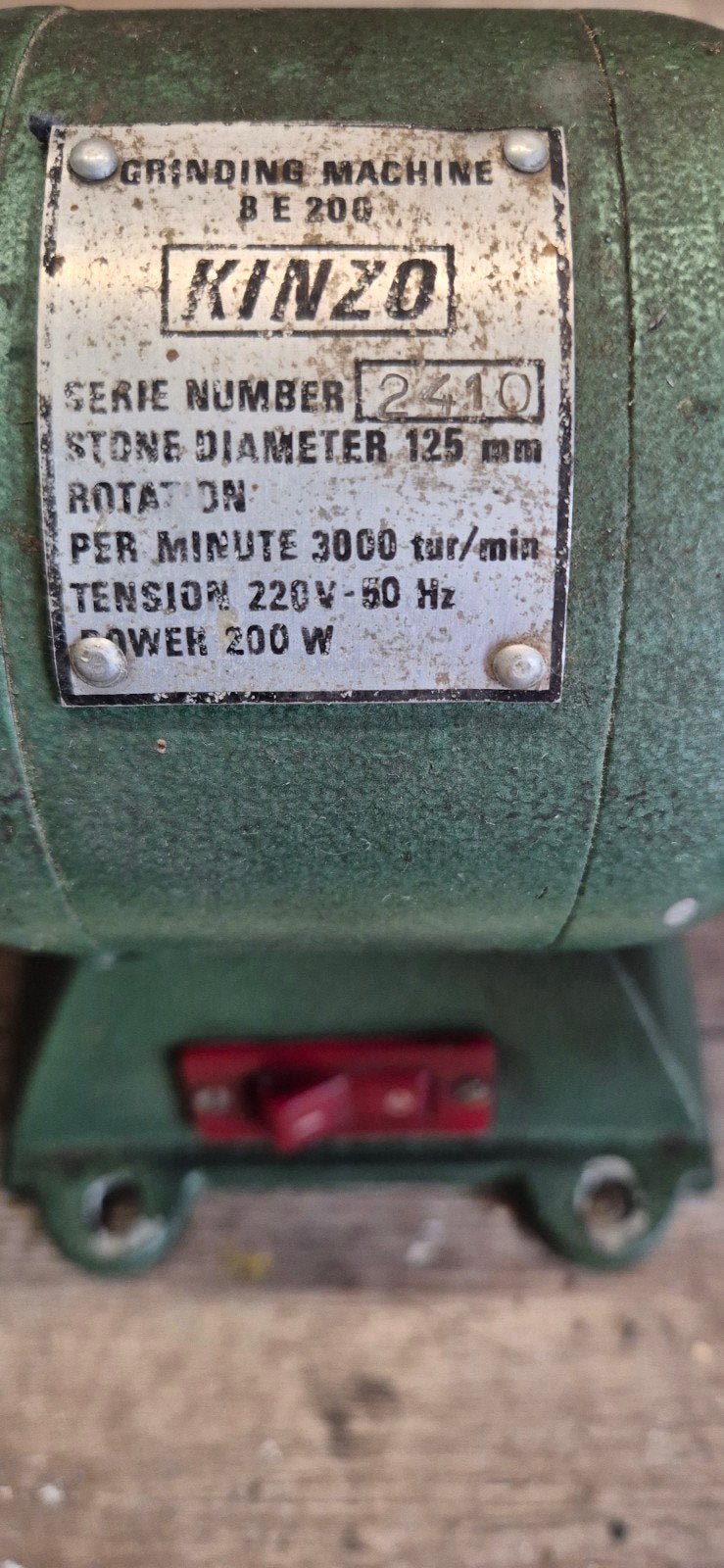 Kinzo Slijpmachine 200W - Zo goed als nieuw, Ophalen of Verzenden, Gebruikt, Minder dan 700 watt, Werkbankslijpmachine