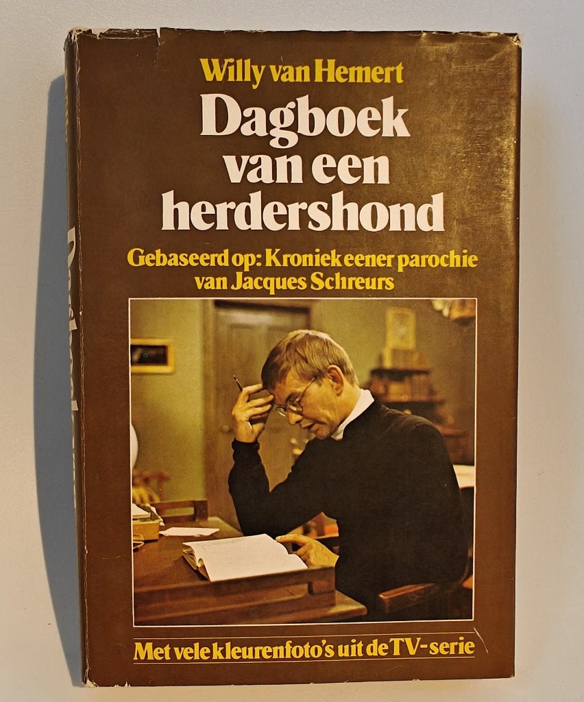 dagboek van een herdershond boek, Boeken, Gelezen, Willy van Hemert, Ophalen of Verzenden, Nederland