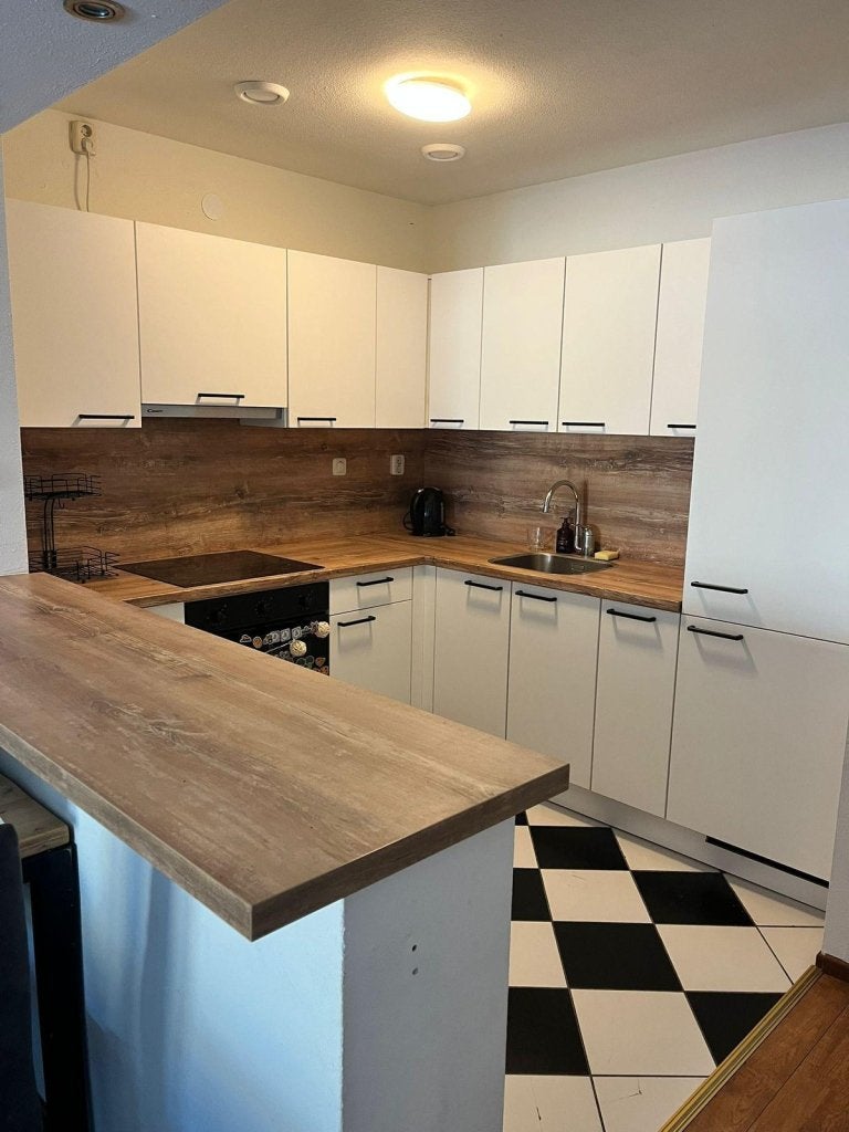 NIEUW! Woonruimte te huur Maastrichterlaan, Vaals, Huizen en Kamers