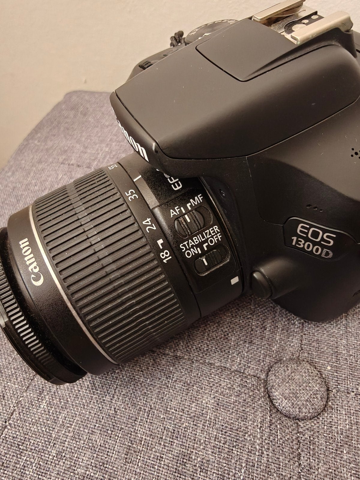 Canon EOS 1300D Spiegelreflexcamera, Audio, Tv en Foto, Fotocamera's Digitaal, Gebruikt, Spiegelreflex, Canon, Geen optische zoom