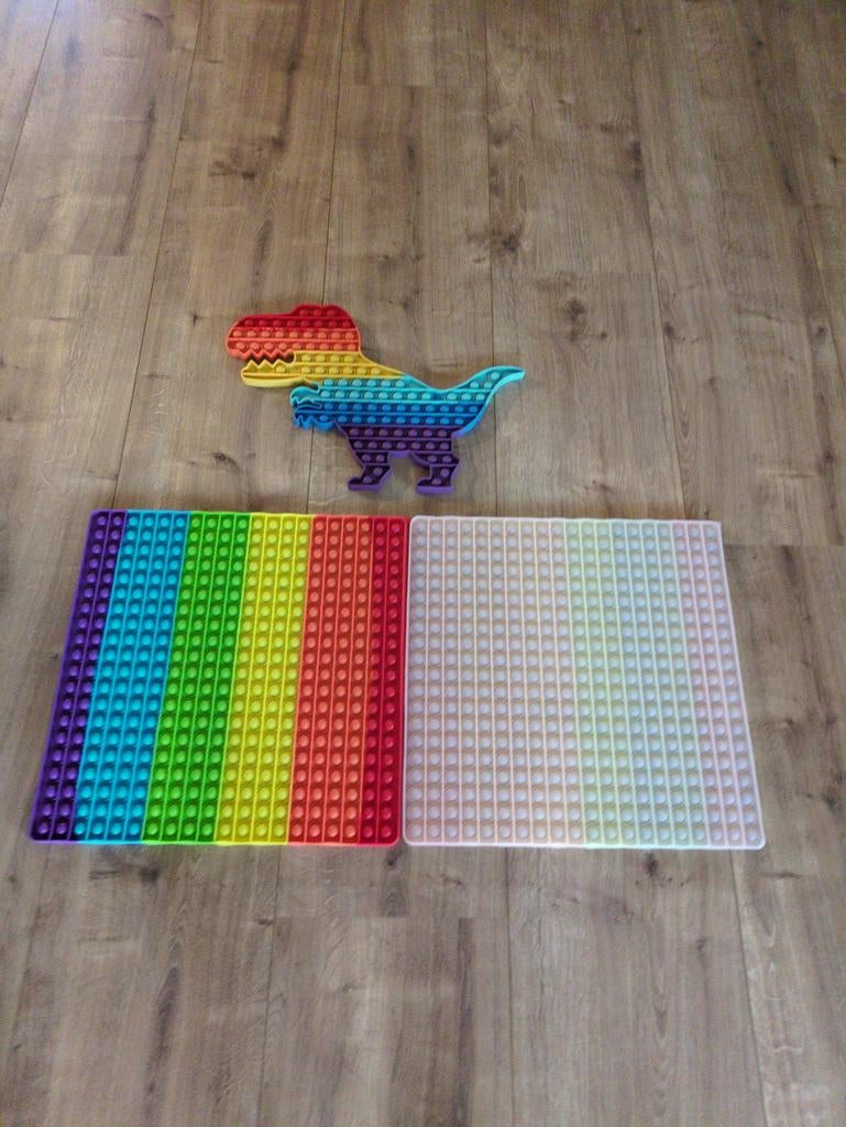 Pop-it speelgoed set, regenboog en wit, Ophalen, Zo goed als nieuw