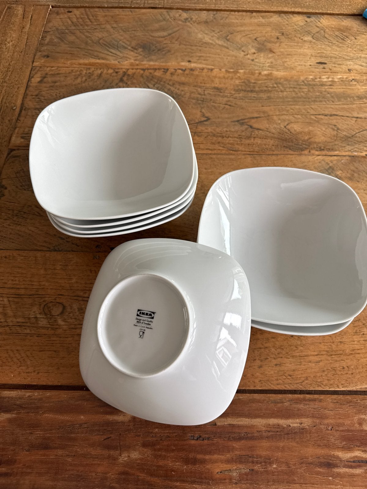 7x IKEA diepe borden porselein vierkant afgerond 20 cm, Huis en Inrichting, Keuken | Servies, Gebruikt, IKEA, Ophalen of Verzenden