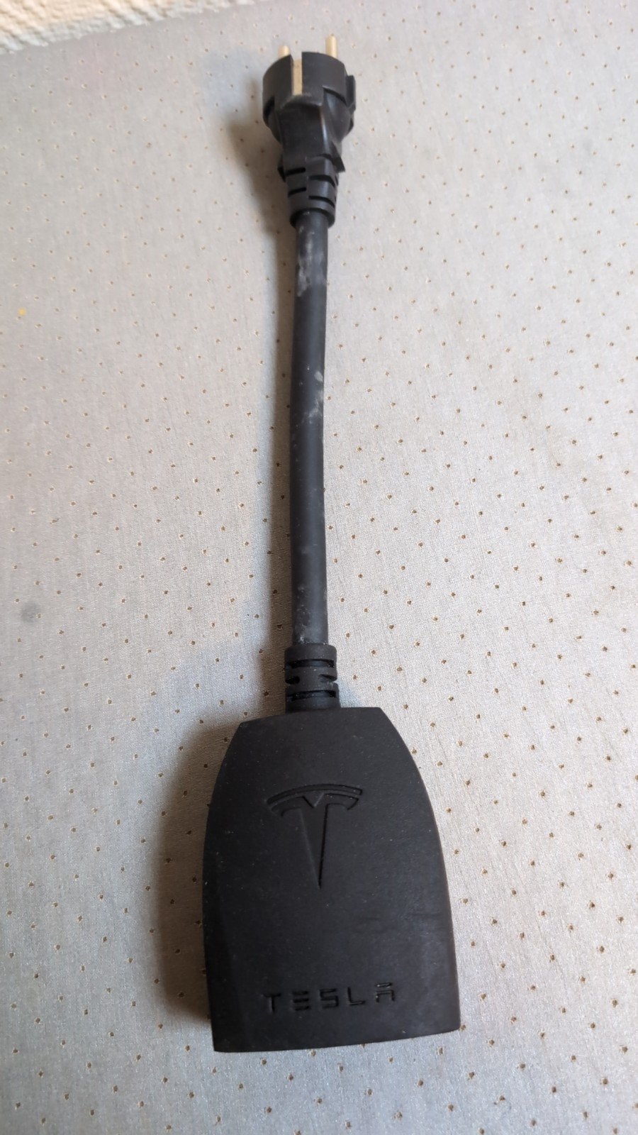 Tesla Gen 1 UMC adapter (Schuko), Ophalen of Verzenden