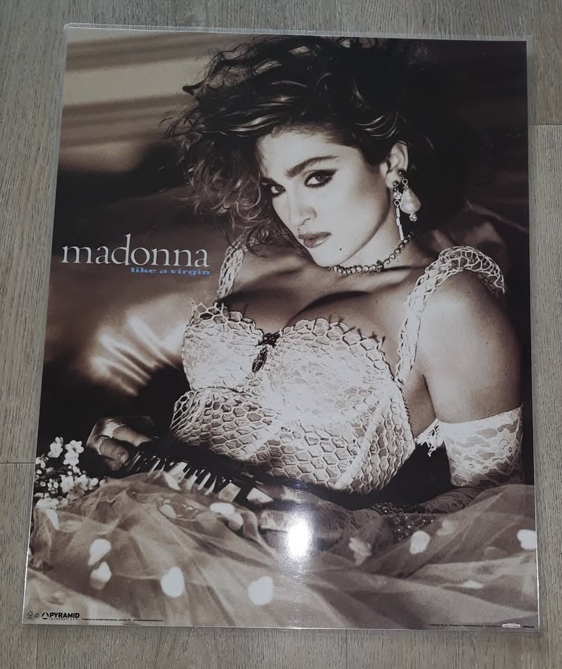 Madonna - Like A Virign - Official Live Nation 2010, Verzamelen, Posters, Verzenden, Zo goed als nieuw, A1 t/m A3, Film en Tv