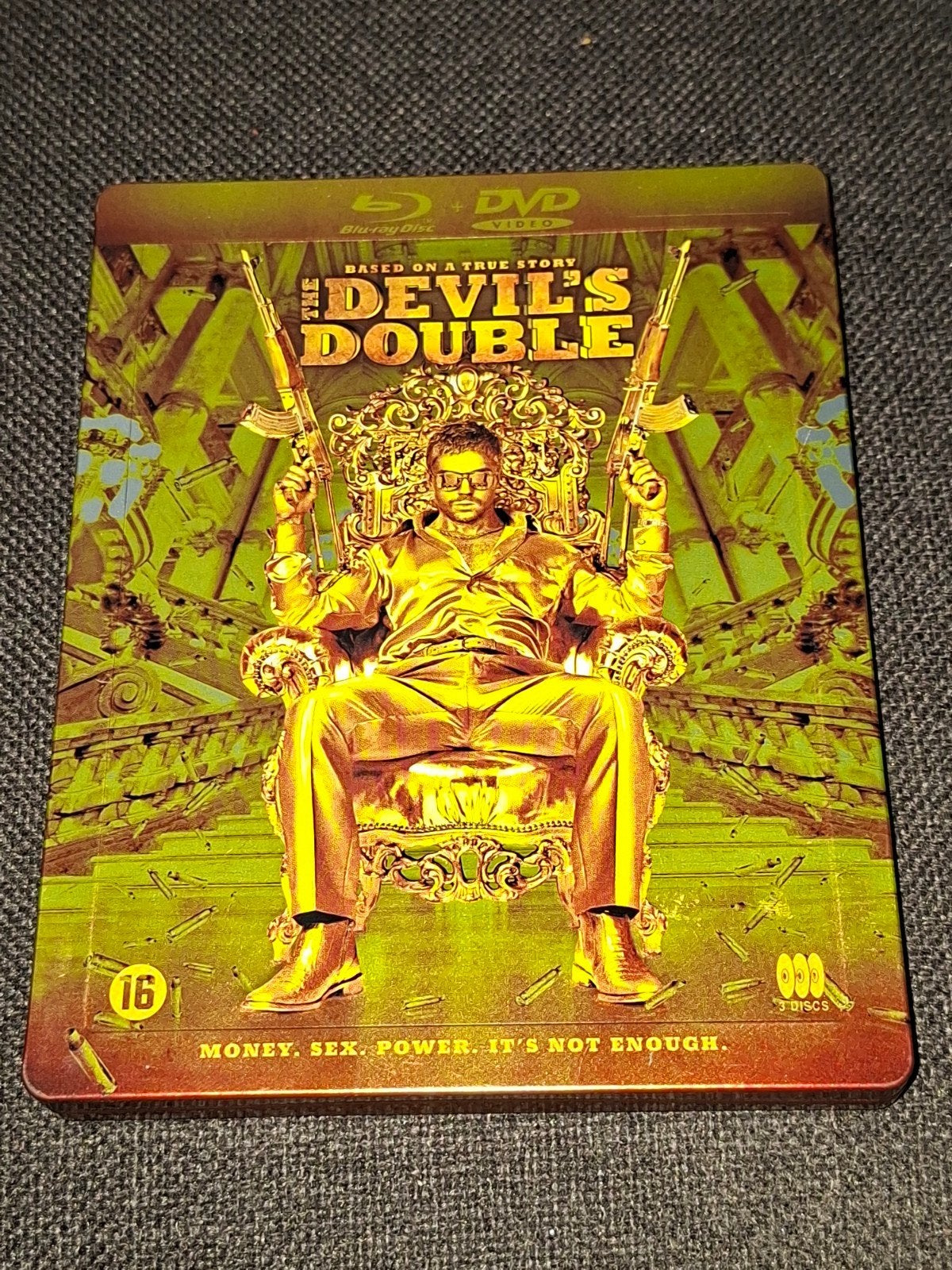 The Devil's Double - Blu-ray DVD Steelbook (Unrated), Ophalen of Verzenden, Zo goed als nieuw, Thrillers en Misdaad, Boxset