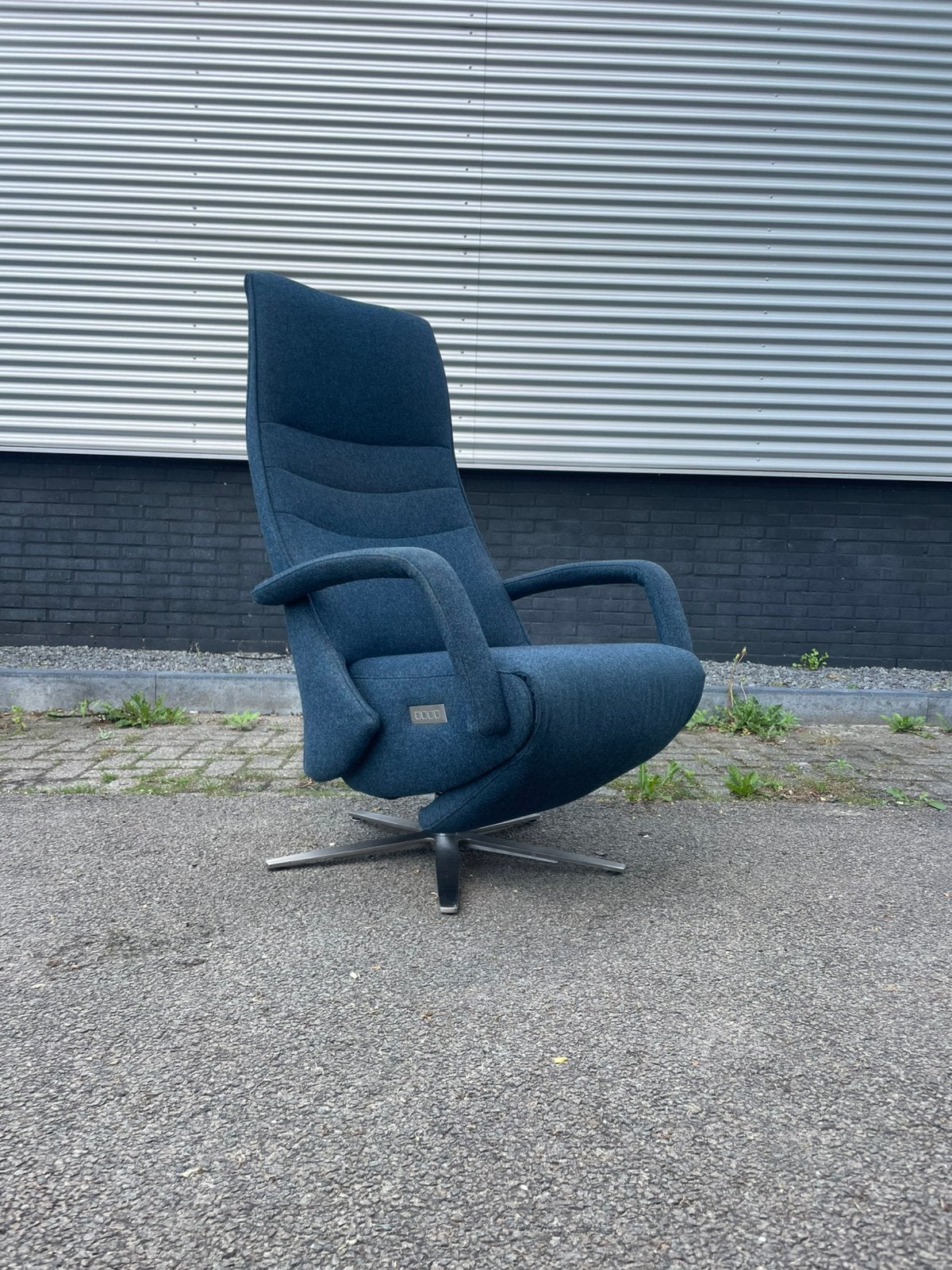 De toekomst twice relax fauteuil / relax stoel blauw stof, Huis en Inrichting, Fauteuils, Ophalen, Minder dan 75 cm, 50 tot 75 cm