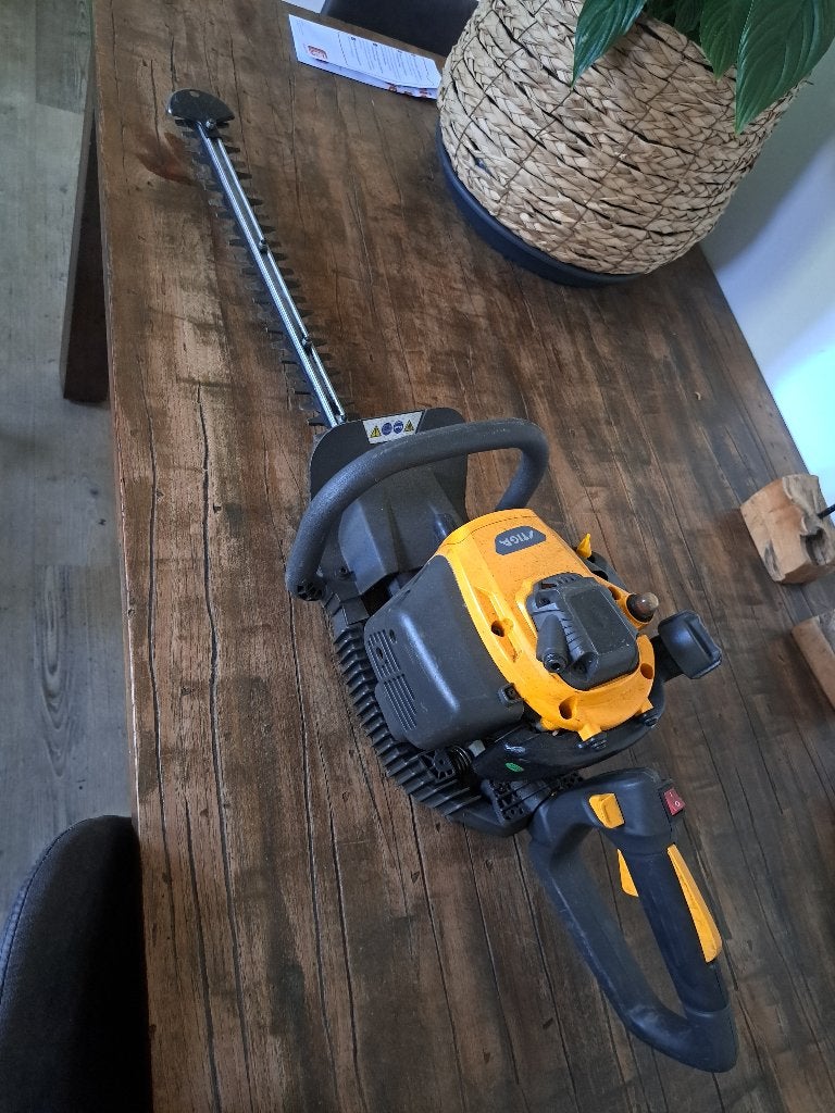 Stiga heggenschaar te koop., Ophalen, Gebruikt, Benzine, Stiga