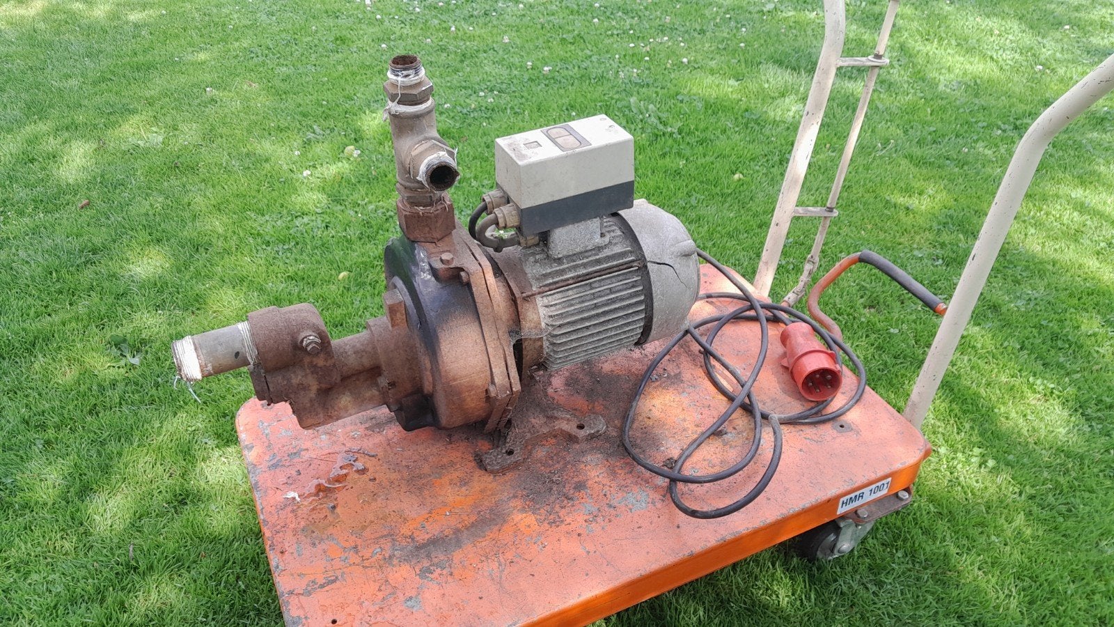 Grote beregeningpomp op kracht stroom 380 volt, Ophalen, Gebruikt, Elektrisch, Beregeningspomp