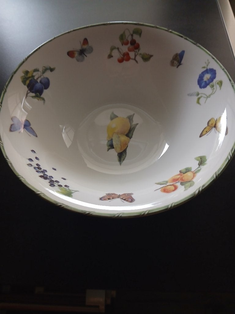 Diepe schalen met bloemen en vlinders, Antiek en Kunst, Ophalen of Verzenden